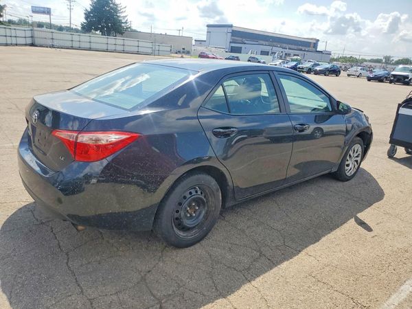2017 TOYOTA COROLLA