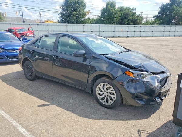 2017 TOYOTA COROLLA