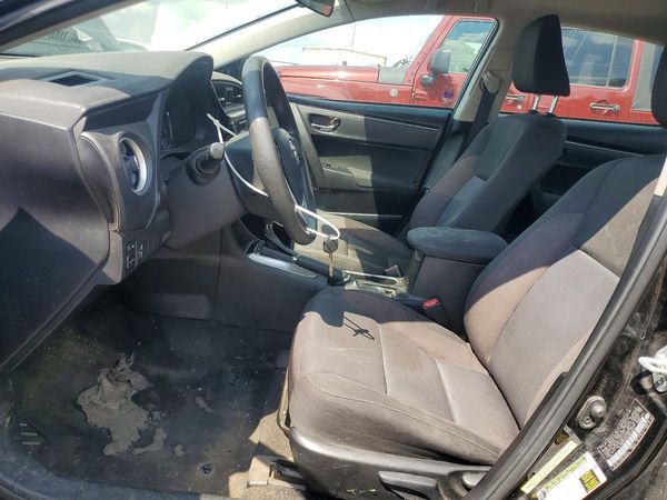 2017 TOYOTA COROLLA