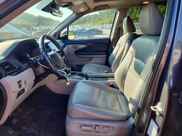 2020 HONDA PILOT