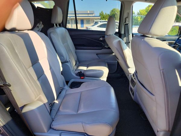 2020 HONDA PILOT