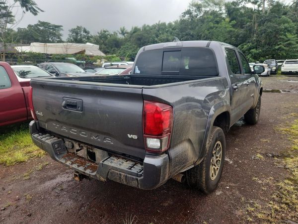 2022 TOYOTA TACOMA