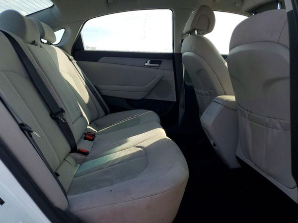 2017 HYUNDAI SONATA SE, Eco