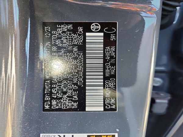 2024 TOYOTA PRIUS