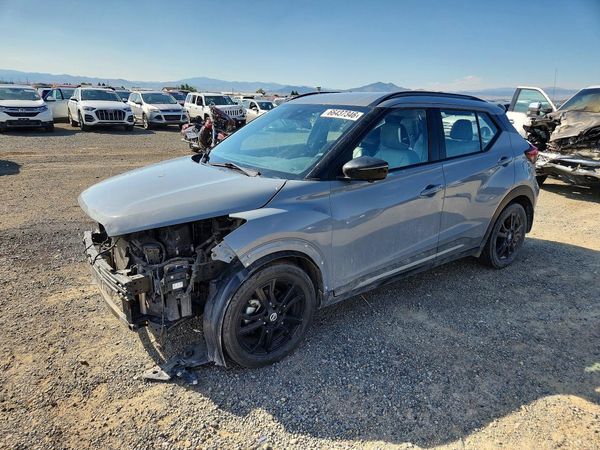 2021 NISSAN KICKS SR