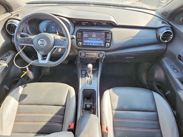 2021 NISSAN KICKS SR