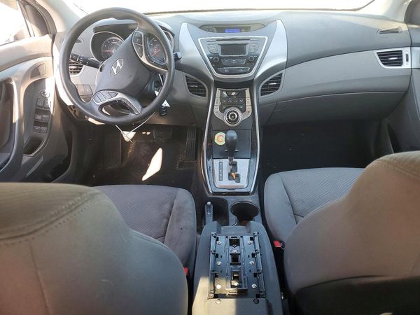 2013 HYUNDAI ELANTRA