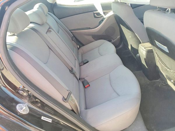 2013 HYUNDAI ELANTRA