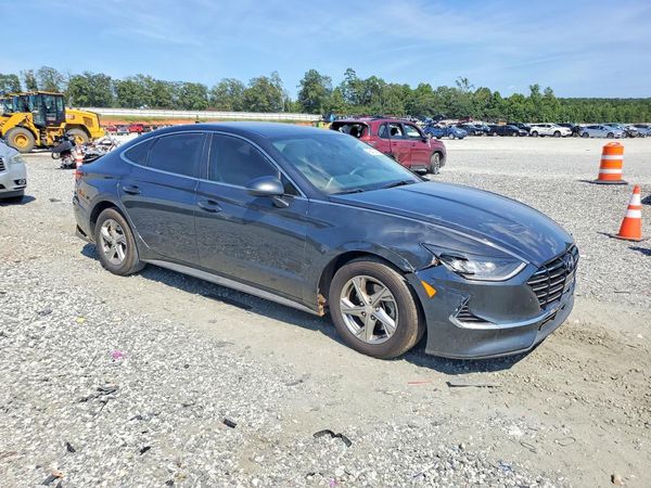 2022 HYUNDAI SONATA SE