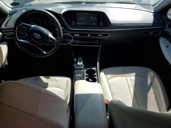 2022 HYUNDAI SONATA SE