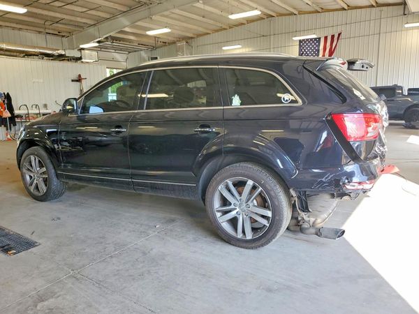 2013 AUDI Q7 Premium Plus — DSRA