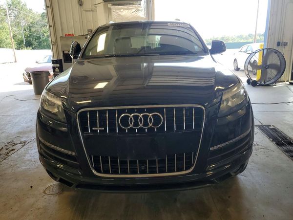 2013 AUDI Q7 Premium Plus — DIRF