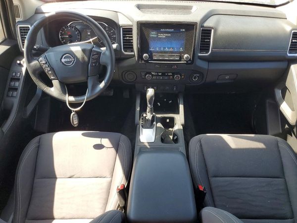 2024 NISSAN FRONTIER