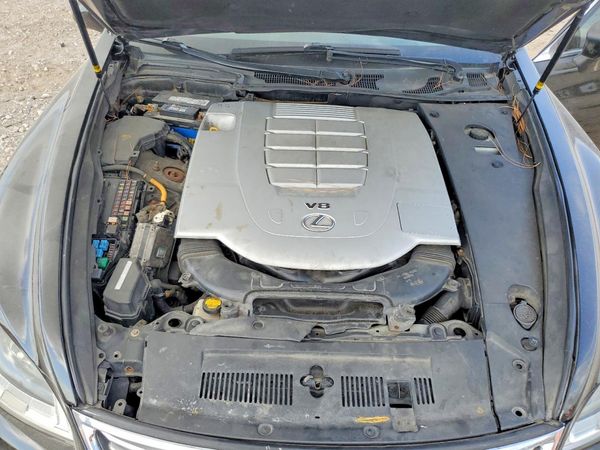 2013 LEXUS LS 460