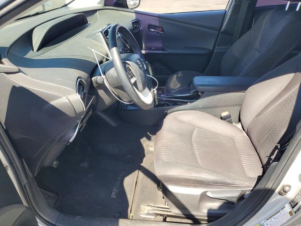 2017 TOYOTA PRIUS