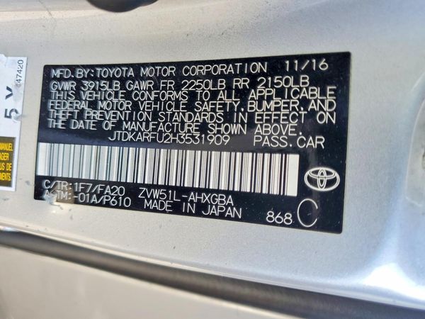 2017 TOYOTA PRIUS