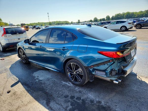 2025 TOYOTA CAMRY