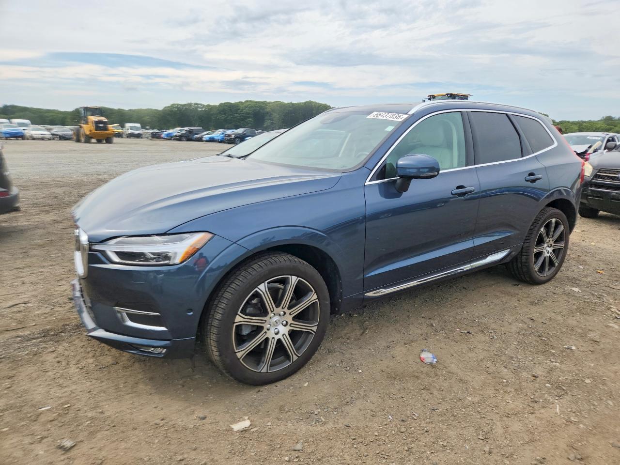 2019 VOLVO XC60 Inscription
