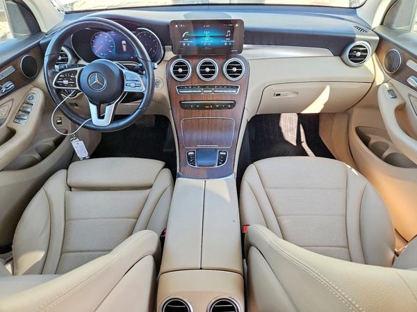 2021 MERCEDES-BENZ GLC GLC300-4M