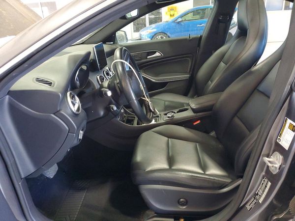2015 MERCEDES-BENZ CLA
