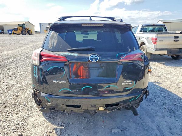 2018 TOYOTA RAV4 LE Plus/XLE
