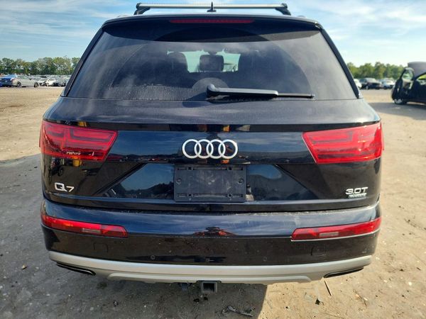 2017 AUDI Q7 quattro Premium Plus