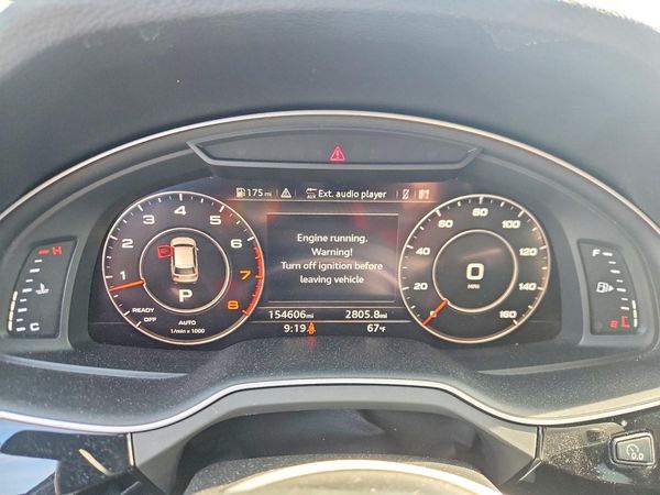 2017 AUDI Q7 quattro Premium Plus