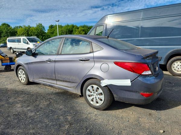 2017 HYUNDAI ACCENT SE Base