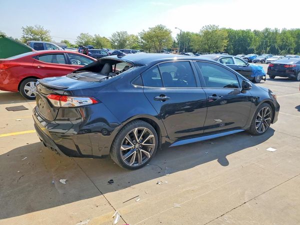 2020 TOYOTA COROLLA SE, CVT, w/Premium pkg