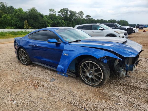 2017 FORD MUSTANG
