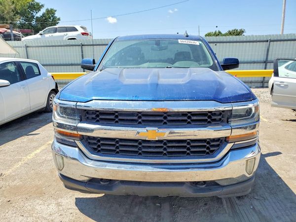 2017 CHEVROLET SILVERADO LT