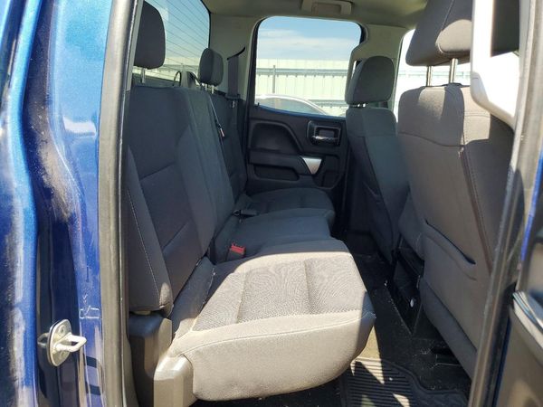 2017 CHEVROLET SILVERADO LT
