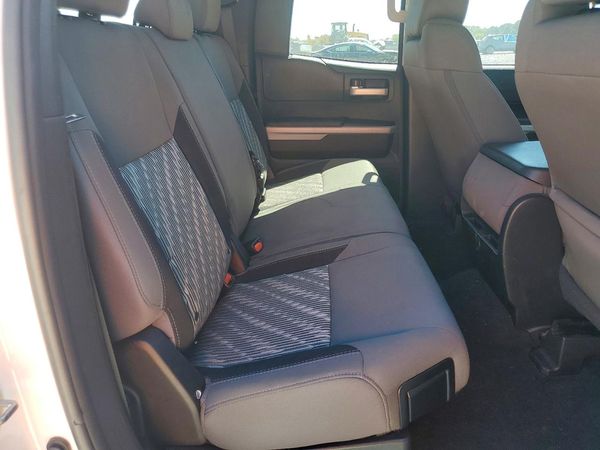 2019 TOYOTA TUNDRA