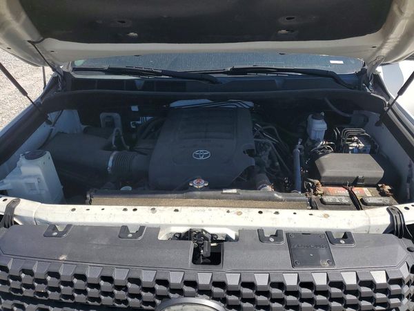 2019 TOYOTA TUNDRA