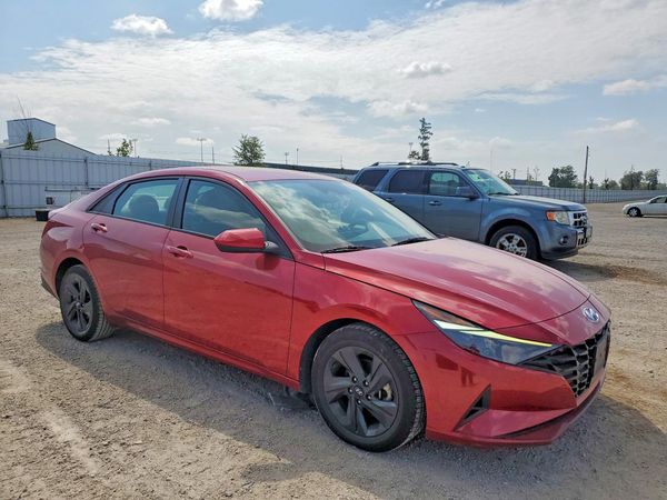 2022 HYUNDAI ELANTRA