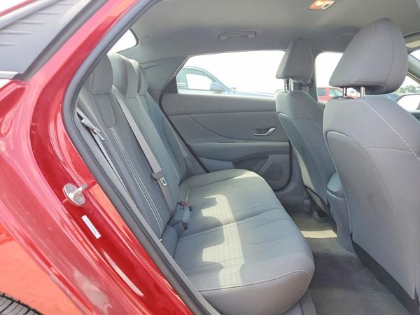 2022 HYUNDAI ELANTRA
