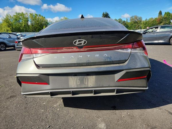 2026 HYUNDAI ELANTRA