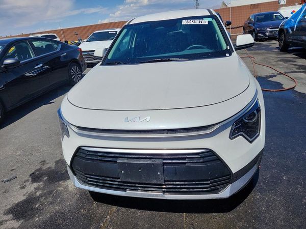 2026 KIA NIRO LX