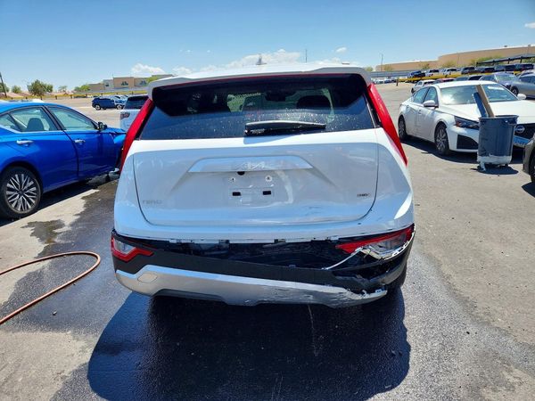 2026 KIA NIRO LX