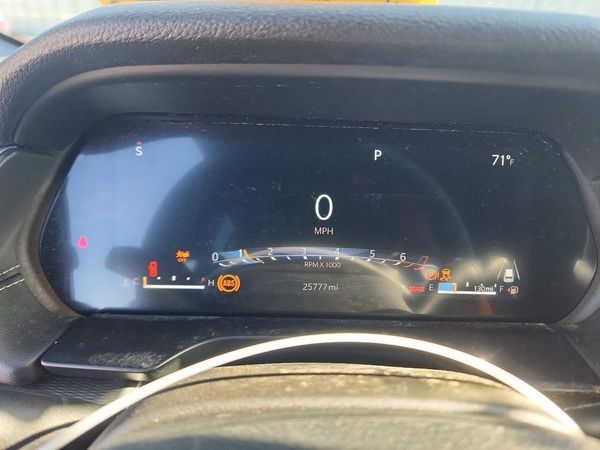 2025 JEEP GRAND CHEROKEE Laredo, Altitude