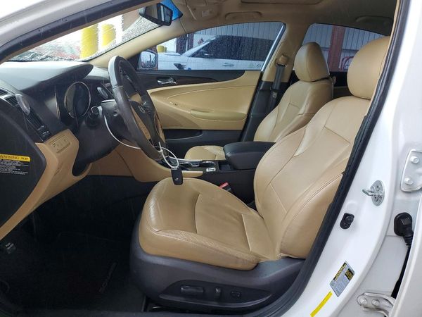 2013 HYUNDAI SONATA
