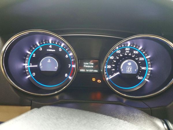 2013 HYUNDAI SONATA