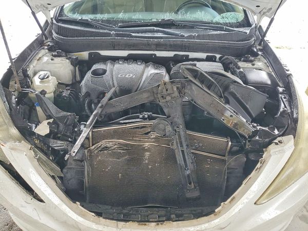 2013 HYUNDAI SONATA