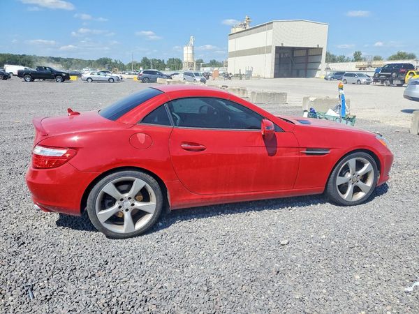 2013 MERCEDES-BENZ SLK SLK350