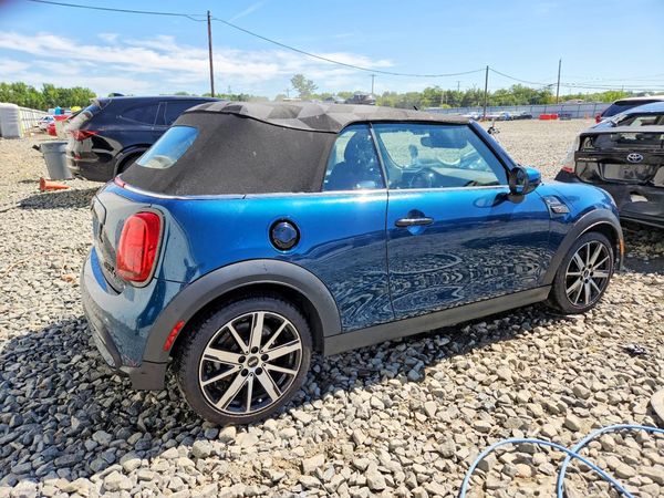 2022 MINI COOPER