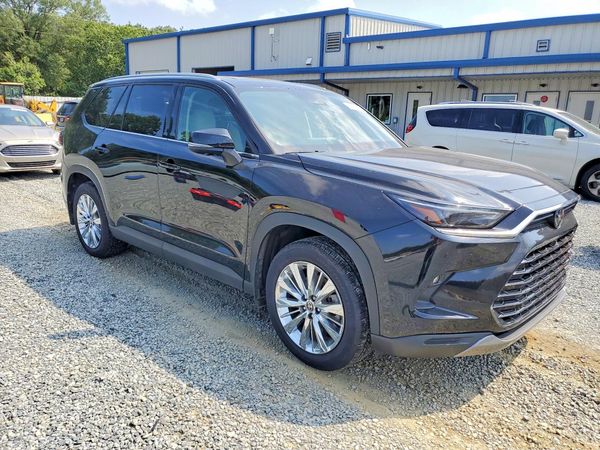 2024 TOYOTA GRAND HIGHLANDER