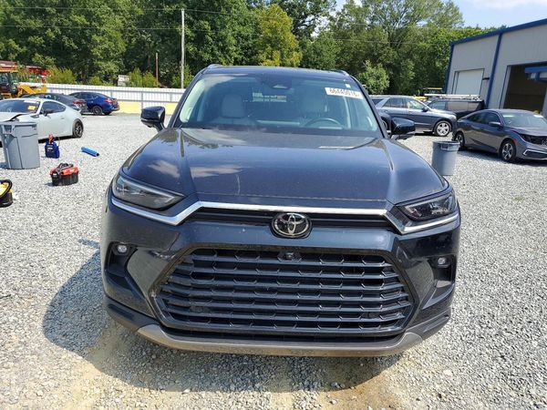 2024 TOYOTA GRAND HIGHLANDER