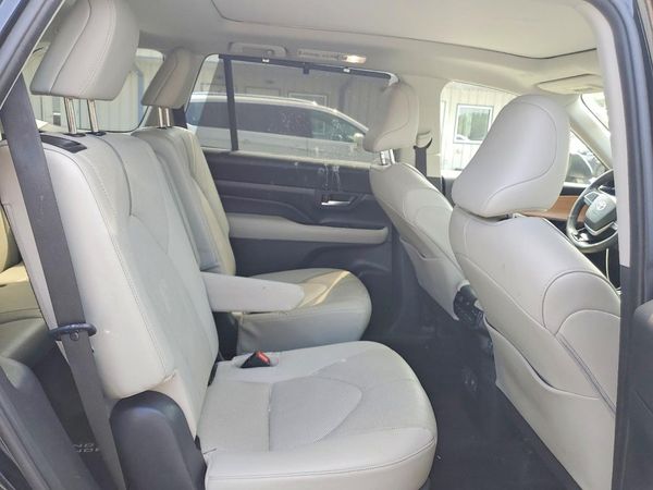 2024 TOYOTA GRAND HIGHLANDER