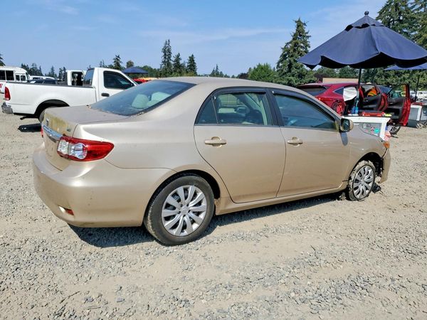 2013 TOYOTA COROLLA