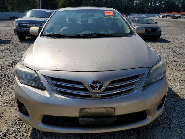 2013 TOYOTA COROLLA